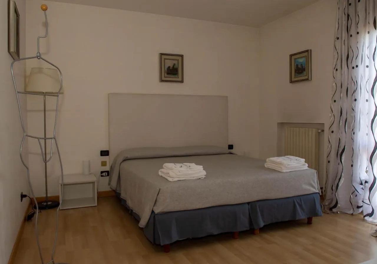 Ponte San Nicolò Bed And Breakfast La Sosta 0*, Ponte San Nicolò